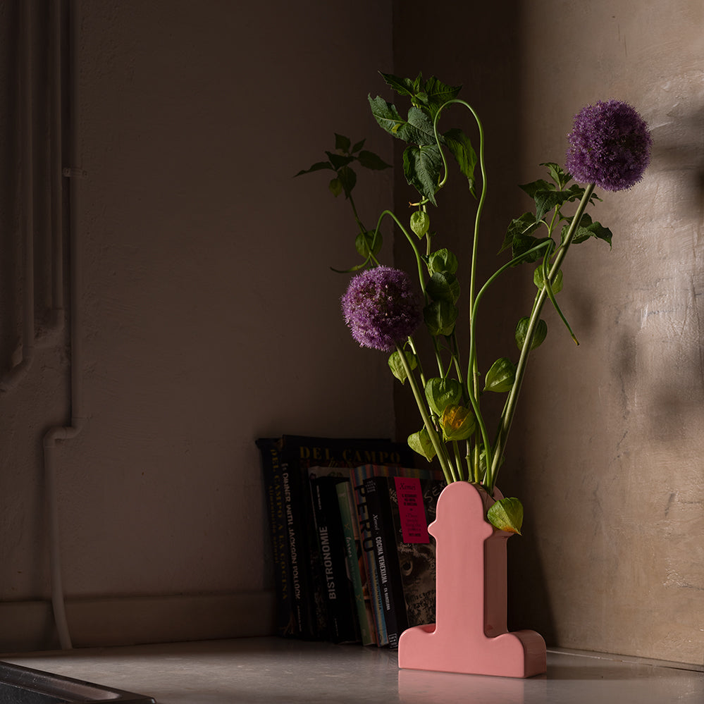 Shiva | Bd Barcelona Design | Iconic Vase by Ettore Sottsass