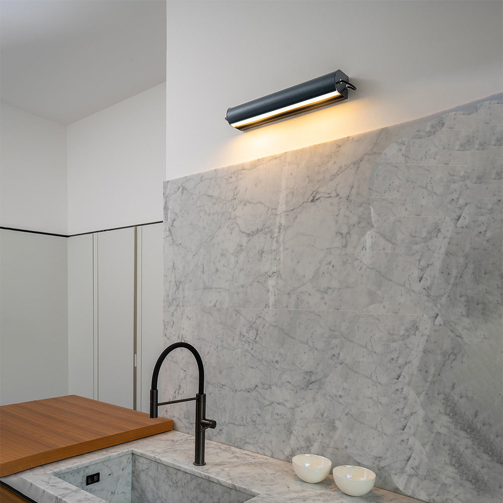 Cylindrical Longue Wall Lamp