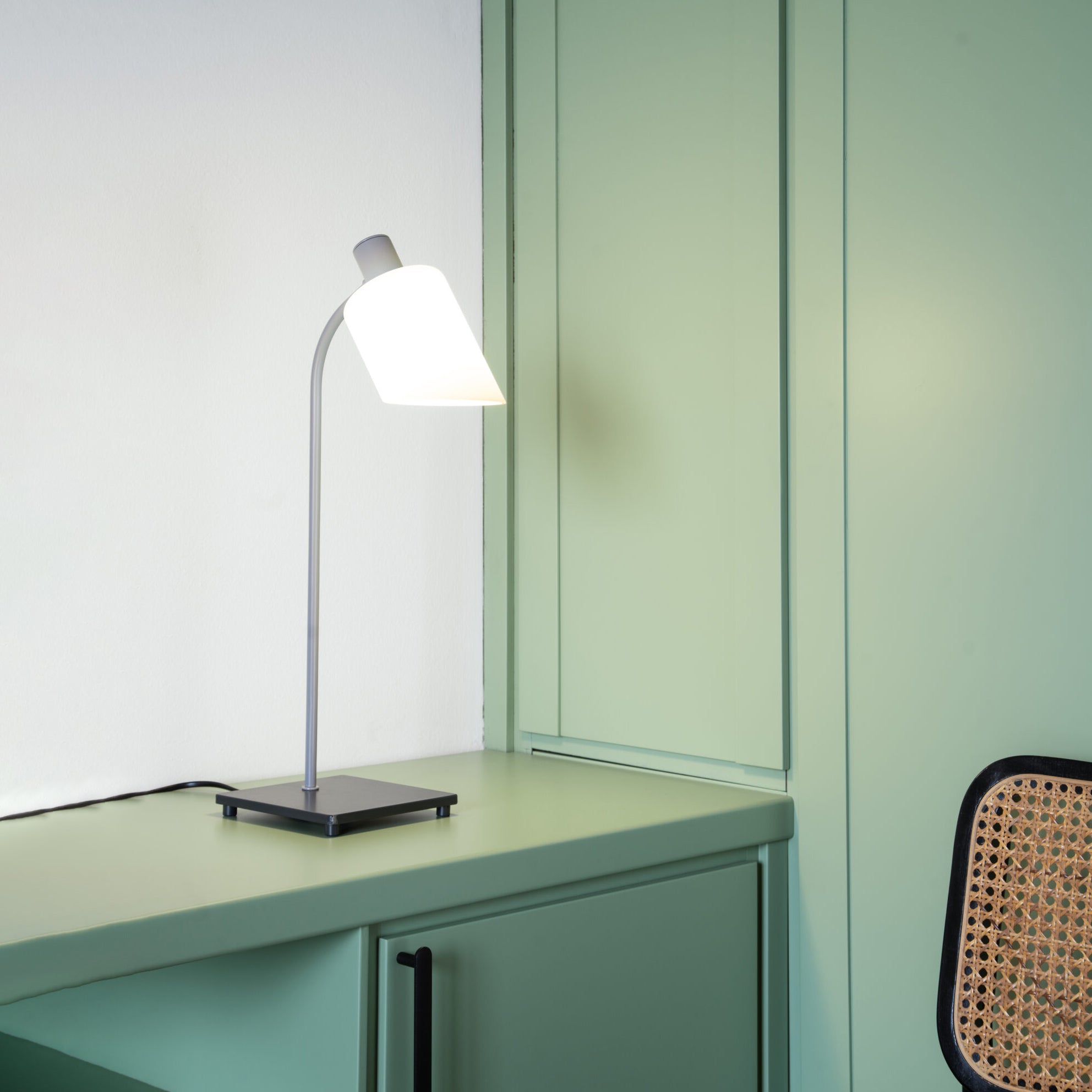 Bureau Lamp