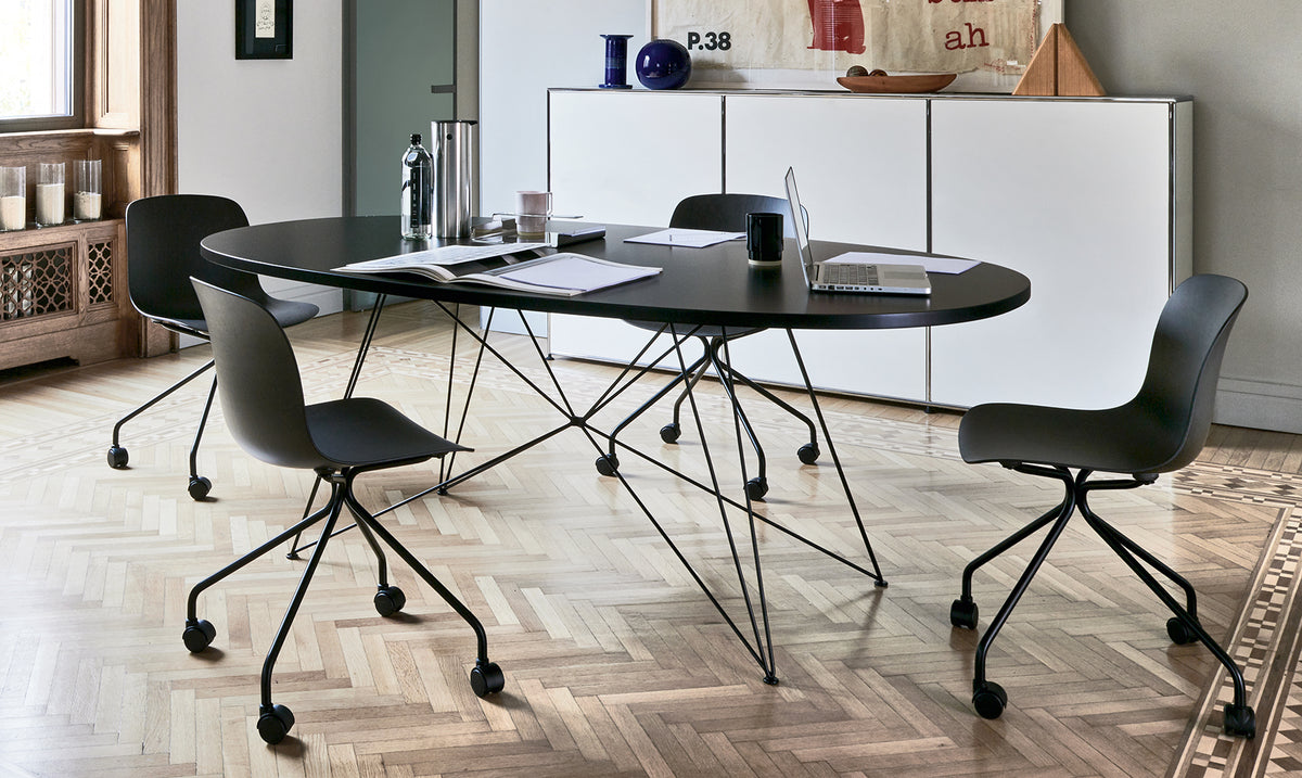 XZ3 Table Oval